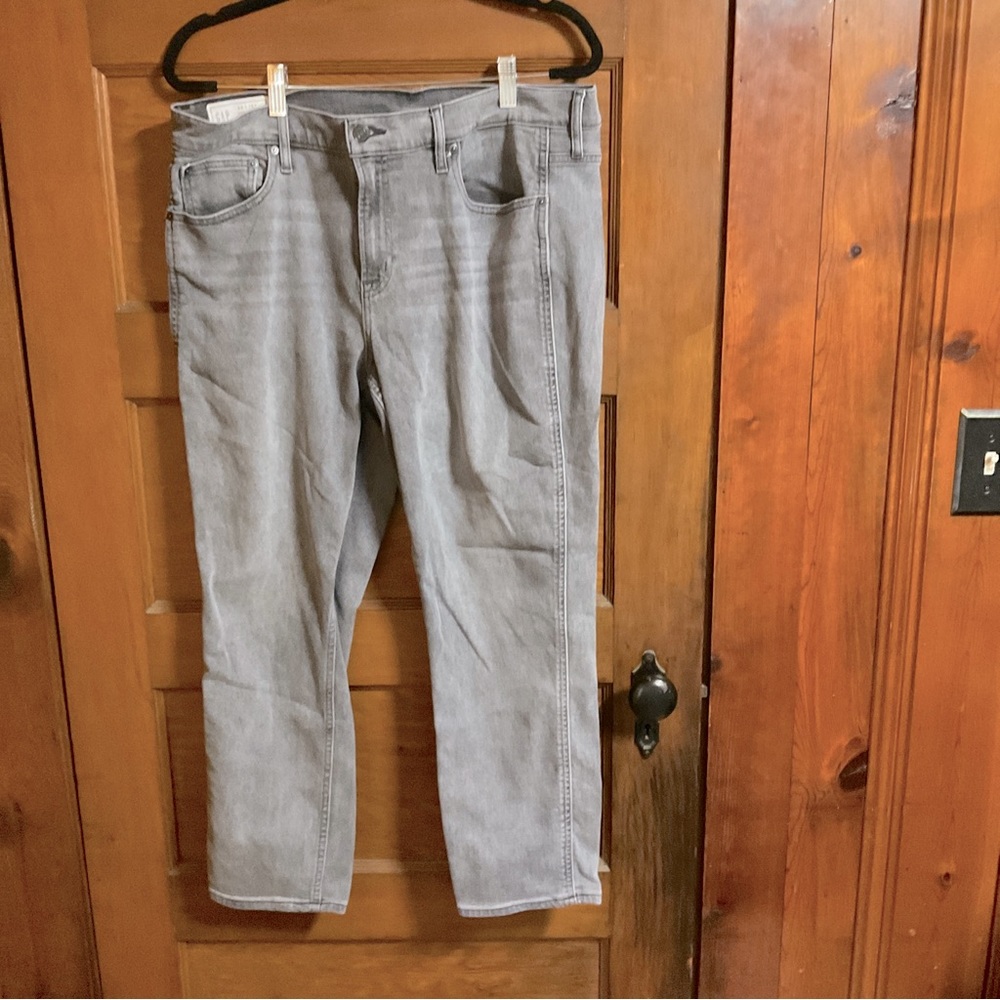 Gap Women Jeans Vintage Slim Straight Leg Mid-Rise Washed Black Size 33/16R